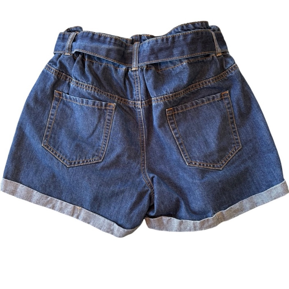 Belted Jean Shorts - Picture 6 of 7